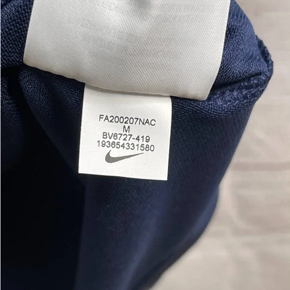 Nike Dri-Fit Challenge 3 Navy Soccer Jersey Women’s Size Medium (BV6727-419) - Picture 9 of 10